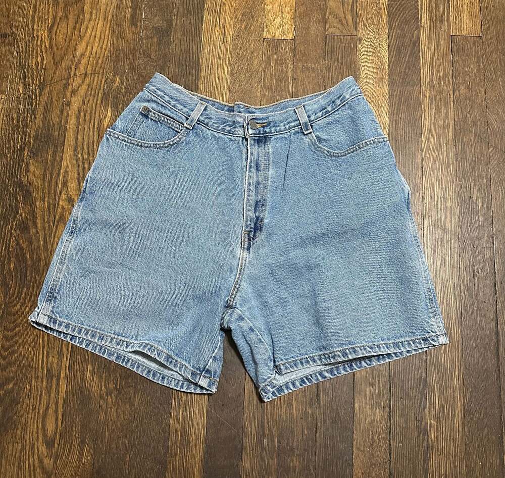 Gitano Vintage 90s High Waisted Denim Mom Shorts Size 12 Light Wash 100% Cotton